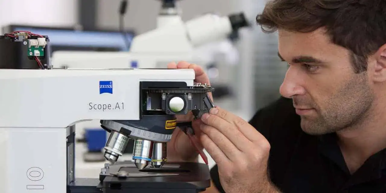 Doctor, Bulmaro Irving Padilla Gomez, salud, cardiología, cardiologo, internista, especialidad, científico, investigación, Puerto Vallarta, México