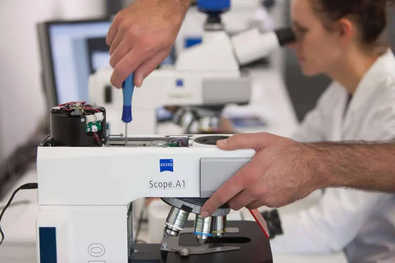 Doctor, Bulmaro Irving Padilla Gomez, salud, cardiología, cardiologo, internista, especialidad, científico, investigación, Puerto Vallarta, México